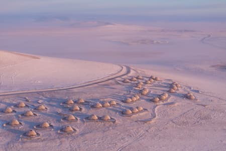Volcano-In Hotel of Arrivals